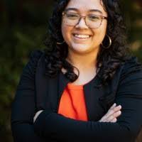 Ashley Renderos's Instagram, Twitter & Facebook