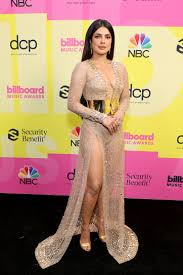 Maluma follows with 11, j balvin with 9, and karol g, anuel aa and black eyed peas with eight each. Best Red Carpet Looks From Billboard Music Awards Of 2021 Finestorty