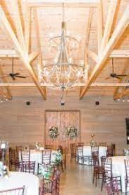 Indoor Modern Barn Wedding Venue In Hoover Alabama Barn At Shady Lane Magnolia Vine Even Birmingham Wedding Birmingham Wedding Venues Fun Wedding Photography