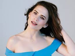 Wiki in timeline with facts and info of age, married, movies, net worth, husband, nationality best known for her warm smile and curvaceous figure, hayley atwell was born as hayley elizabeth atwell in the early 1980s in london, england. Hayley Atwell Measurements Age And Boyfriend Or Husband If Married Networth Height Salary