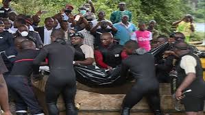 Résultat de recherche d'images pour "Burial of Bishop Balls of Bafia in pictures"