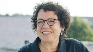 Viele Engel in der Stadt