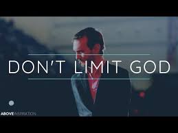 Don T Limit God Never Give Up Nick Vujicic Inspirational Motivational Vid In 2020 Motivational Videos Motivational Videos Youtube Inspirational Quotes Wallpapers