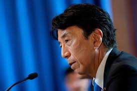 Japan ruling party heavyweight warns against BOJ rate hike