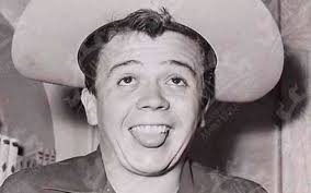 Chabelo was born in chicago, illinois, usa on sunday, february 17, 1935 (silent generation). Y Chabelo Donde Esta Noticias Deportes Gossip Columnas El Sol De Mexico