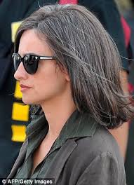 Penelope cruz wears short hair 22. Penelope Cruz Grey Hair Actress Ages Rapidly For Venuto Al Mondo Role Daily Mail Online