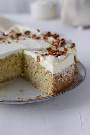 Saftiger kokoskuchen, gefüllt mit einer luftigen mascarponecreme und fruchtig reifen bananen. Bananen Kokos Kuchen Donna Hay 12 Julias Torten Und Tortchen