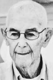 Clinton Holmes Obituary