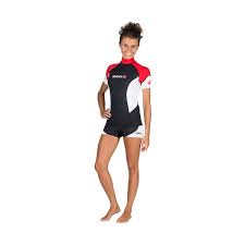 rash guard shorts she dives