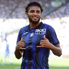 O volante campo-grandense Éderson José dos Santos Lourenço, de 26 anos,  volta a movimentar o mercado europeu e pode estar próximo de dar um novo  salto na carreira. Nome que esteve presente