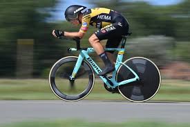 Wout van aert (21) is pas sinds 2014 als profrenner actief, maar heeft al een mooi palmares bijeen gereden. Topfavoriet Van Aert Volgt Zichzelf Op Als Belgisch Kampioen Tijdrijden Wielrennen Ad Nl
