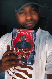 Anyone else reading? 🧙🏾‍♂️🧝🏾