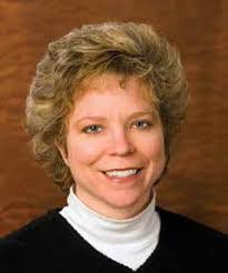 Lesley Olson's Instagram, Twitter & Facebook