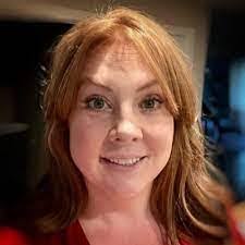 Katie Mcnabb's Instagram, Twitter & Facebook