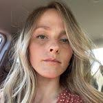 Vicki Charron's Instagram, Twitter & Facebook