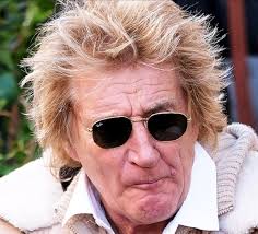 We're sorry to report the comments made by Rod Stewart at 79 😭😳 "My days  are numbered"... 💔 See his recent condition in the comments 👇