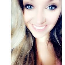 Paige Walters's Instagram, Twitter & Facebook