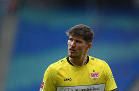 Verfolgen sie die partie hier im liveticker. Vfb Stuttgart Gegen Fc Augsburg Gregor Kobel Steht Auf Der Kippe Vfb Stuttgart Stuttgarter Zeitung