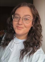 Lynn Cutlip's Instagram, Twitter & Facebook