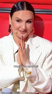 Anna Natale's Instagram, Twitter & Facebook