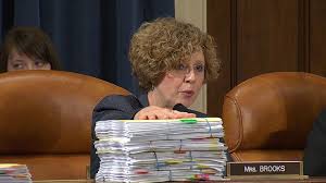 Résultat de recherche d'images pour "clinton email send nonsecure"