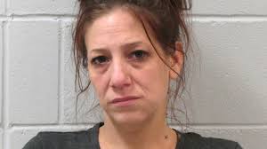 Cops: She tried to sell Trump-branded heroin