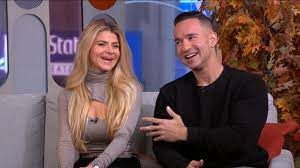 Mike 'The Situation' Sorrentino's post-prison naked pizza party - Good  Morning America