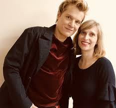 346 views, added to favorites 14 times. Radio Vinci Autoroutes 107 7 Fm Benabar Le Debut De La Suite