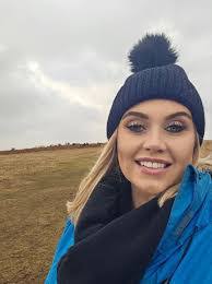 Vicki Davies's Instagram, Twitter & Facebook