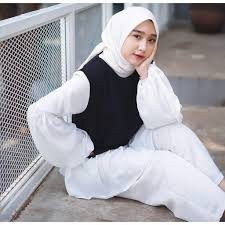 Ide kado untuk atasan wanita di hari ulangtahunnya berikut ini dijamin akan membuatnya terkesan. Jual Atasan Wanita Lucu Terbaru Lazada Co Id