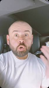 ¿De qué se trata la navidad?, El divertido comediante Ricardo Quevedo nos  deja lo que significa la navidad para él.😅, Y es que lo que dice Ricardo  es cierto, como buenos colombianos todo lo dejamos ...