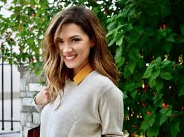 Maybe you would like to learn more about one of these? Basw Laskarakh Den Exw Teleiwsei Me Th Mhtrothta H Korh Moy To Zhtaei Poly