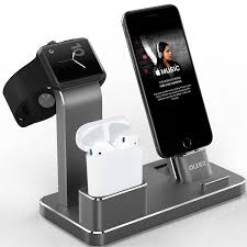 Only negative point is that it don't have any included charger. Best Nightstand Charging Docks For Iphone In 2021 Imore