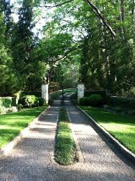 There are only a few things you want to consider when. 35 Long Driveways Ideas Driveway Entrance Long Driveways Driveway Landscaping
