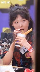 Baekgi é um shipp composto por: 260 Seulgi Ideas Seulgi Red Velvet Seulgi Red Velvet