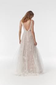 Die brautkleider von anna kara werden in handarbeit aus individuell von dem designer gewählten luxuriösen stoffen und materialien angefertigt. Anna Kara Bridal Wedding Dresses Toronto Bridal Boutique