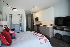 Studio vs 1 bedroom condo. Studio Vs One Bedroom Apartments How Do The Two Stack Up Hotspot Rentals