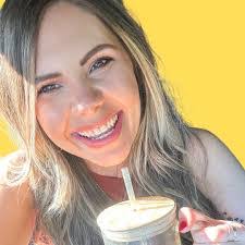 Kathy Womble's Instagram, Twitter & Facebook