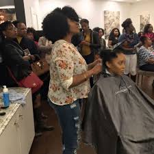 Find more makeup artists near 144 hair salon. 6 Houston Salons For Curly Coily Loc D Natural Hair Naturallycurly Com