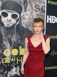 #frances bean cobain #frances cobain #courtney love #kurt cobain #nirvana #black and white #photograph #beauty #art #stunning #gorgeous #love #girl #mono #smoke #cigarette #tattoo #black hair #grunge #punk #dark #eyebrows #makeup #rip kurt #visual artist #model #2000s. Puluhan Tahun Tak Bersama Courtney Love Kenang Pernikahan Dengan Kurt Cobain