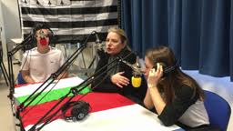 115,640 likes · 1,830 talking about this. Pod De L Academie De Rennes Vbxradio Fr Interview De Mme Fierro Proviseure Du Lycee Comenio De Naples
