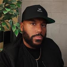 Abby Knox (abbyhknox@)