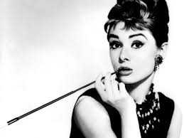 Risultati immagini per glamour