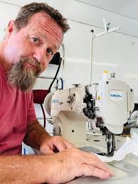 Shawn Rees's Instagram, Twitter & Facebook