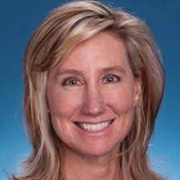 Liz Barnett's Instagram, Twitter & Facebook