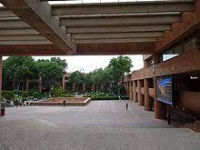 La universidad iberoamericana (uia, mejor conocida como la ibero) es una institución privada en la ciudad de méxico. Universidad Iberoamericana Wikipedia
