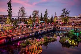 The spruce street harbor park is an urban beach located in penn's landing in philadelphia, pennsylvania. Spruce Street Harbor Park Extended