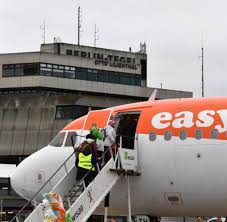 Airlinebwertung easyjet von berlin nach neapel von meeressonne. Easyjet Fliegt Jetzt Auch Innerdeutsch Welt