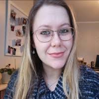 Rosie Bowman's Instagram, Twitter & Facebook