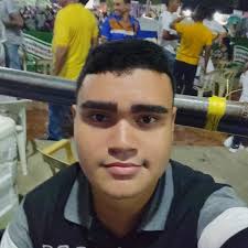 Moises Leon Ruiz en personas